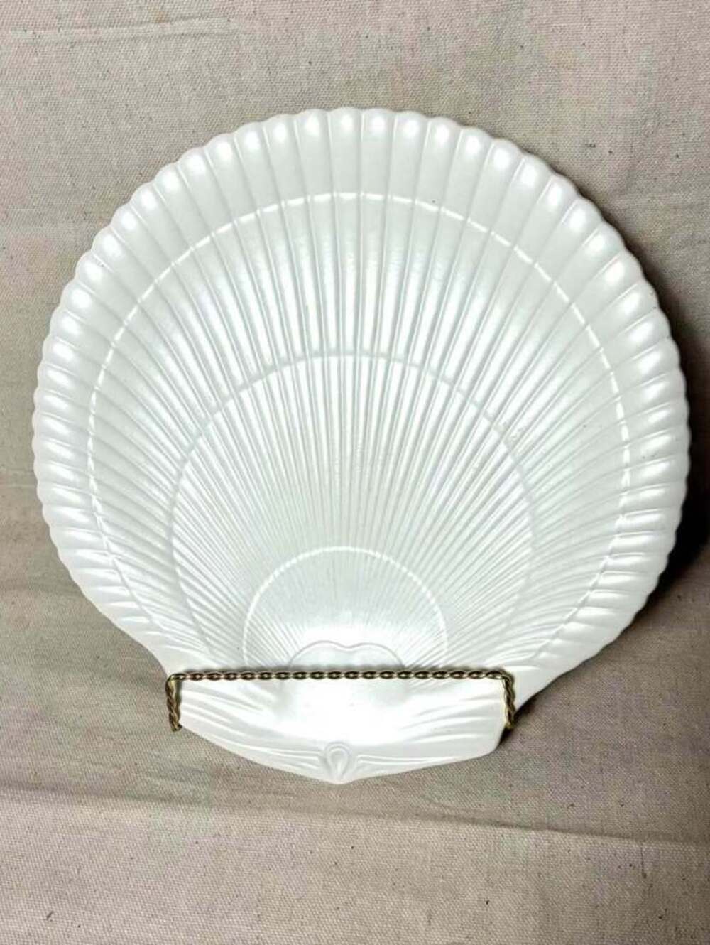Vintage Wedgwood Nautical Scallop Shell Plate